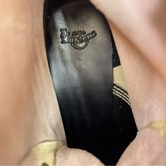 NEW Dr. Marten Docs Leona Taupe Brown Leather Heeled Combat Boot Women’s Size 10 - Picture 9 of 10